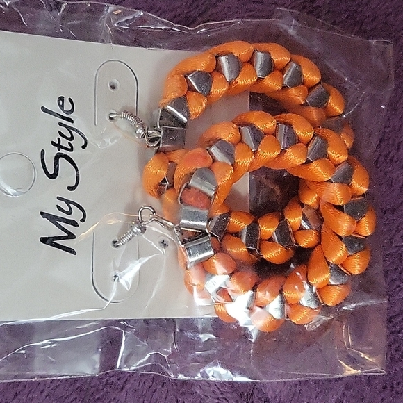 Orange Metal Hoop Earrings - Picture 1 of 1